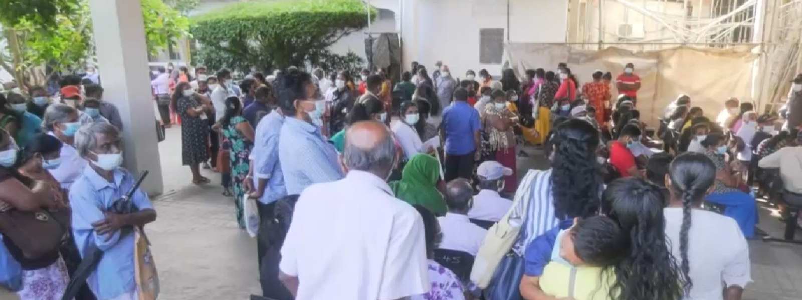 கனிஷ்ட நிலை சுகாதார ஊழியர்கள் பணிப்பகிஷ்கரிப்பு